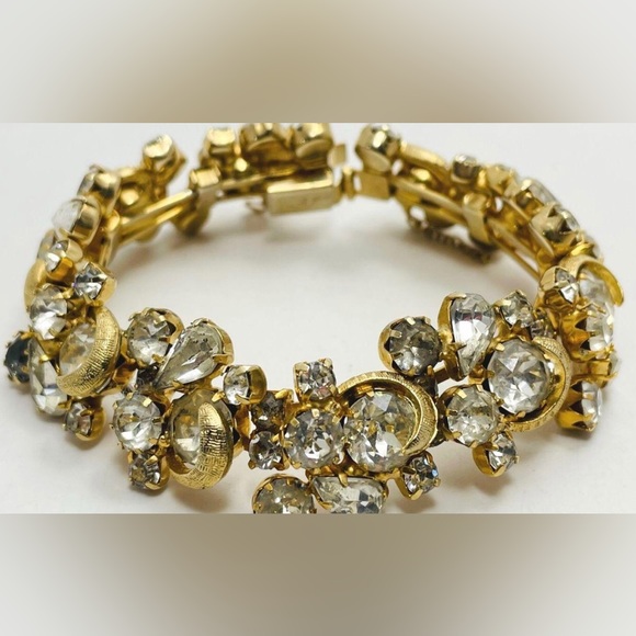 Vintage Kramer of NY and Vendome cleopatra bib flower links - Picture 5 of 8